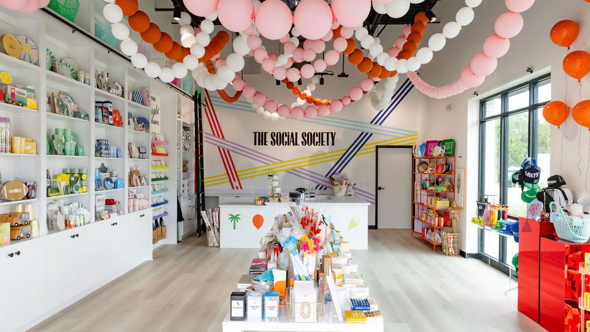 social-society-store-layout-25x15-WEB